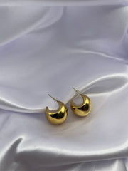 Orecchini begonia dorati