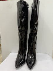 Stivale con tacco a spillo in vernice