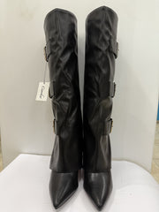 Stivale doppio gambale con fibbie