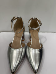 Tacco basso con cinturino