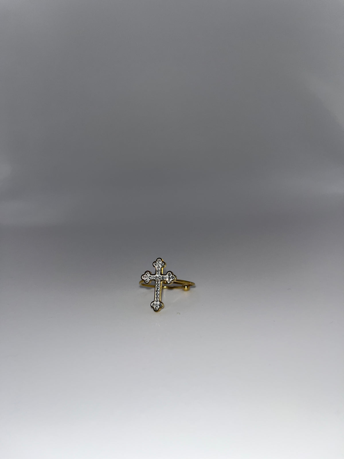 Anello regolabile croce grande dorato