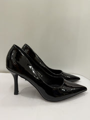 Décolleté in vernice nera