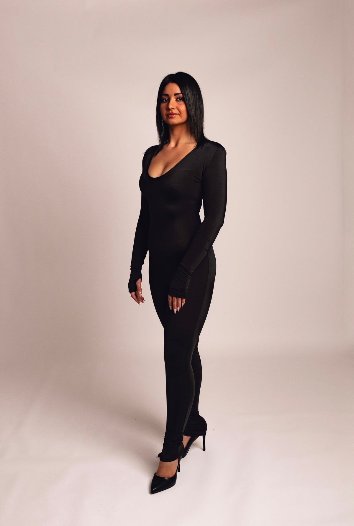 Tuta intera scollo a V